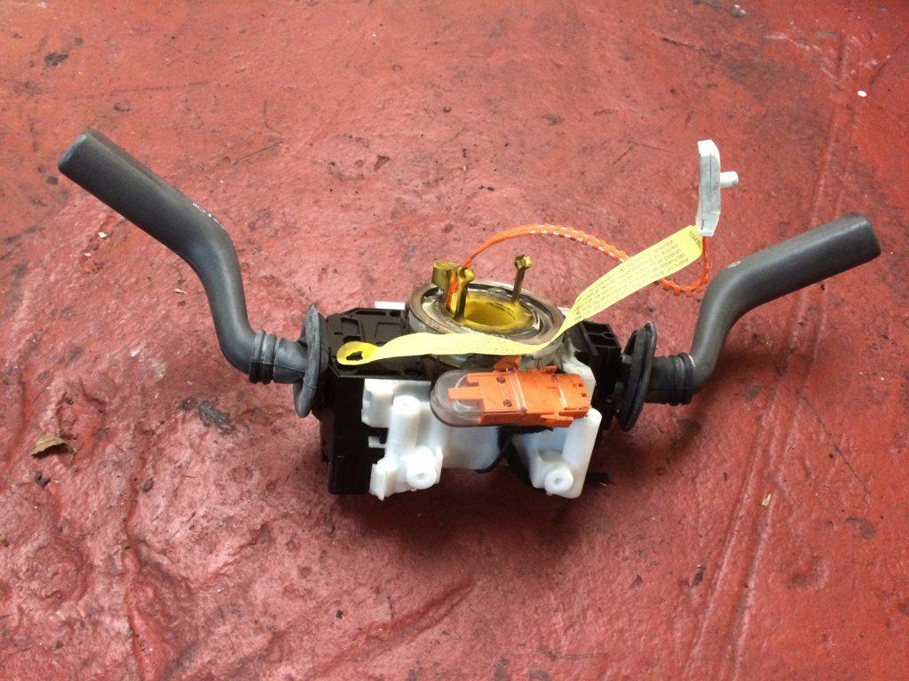 LLAVE LUCES CON SENSOR GIRO
