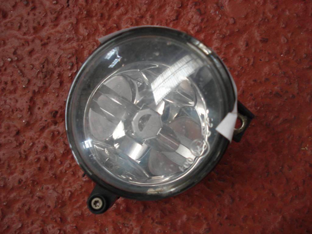FARO ANTINIEBLA