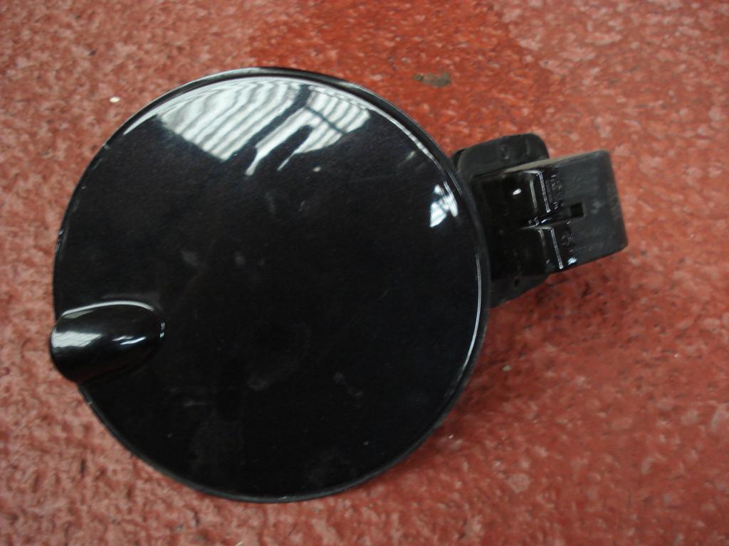 TAPA DEPOSITO GASOLINA