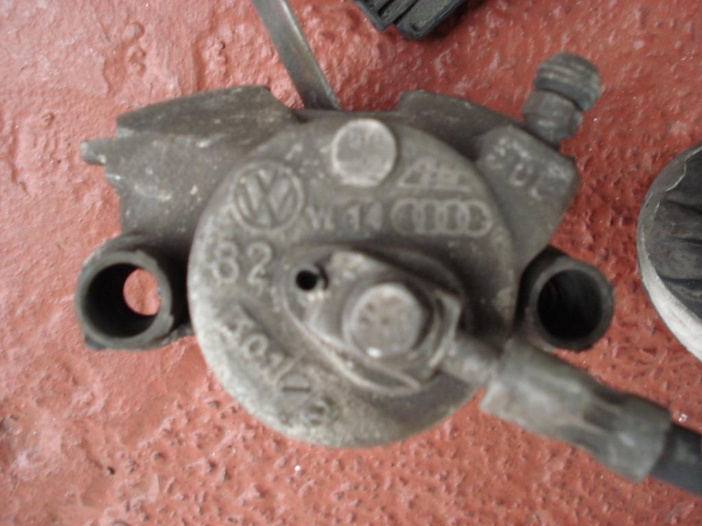 PINZA DE FRENO IZQ