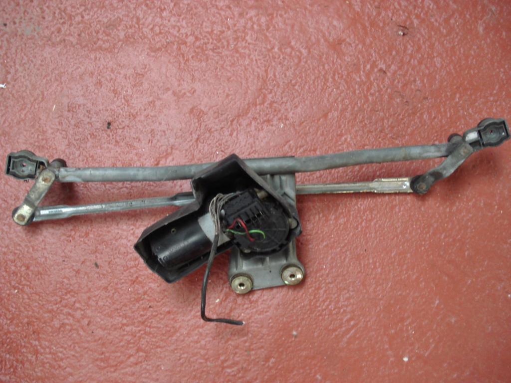 MOTOR LIMPIAPARABRISAS DEL
