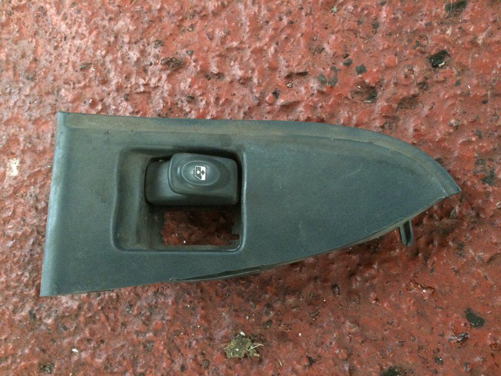 TECLA ELEVALUNAS DL IZDO 