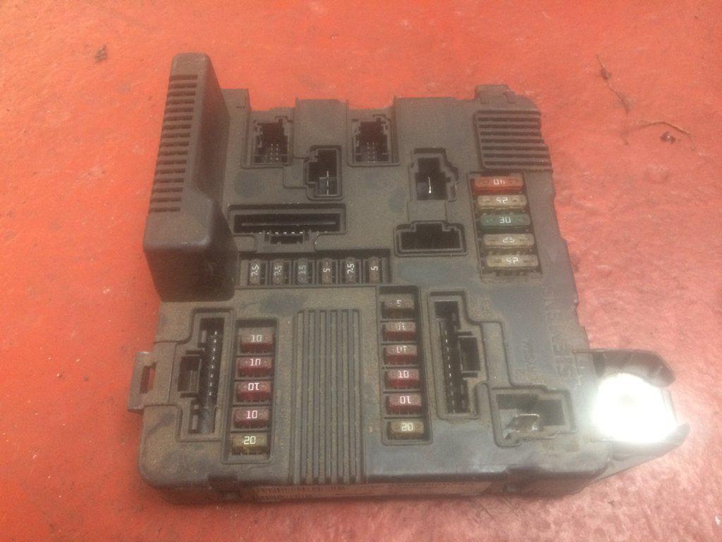 CAJA RELES