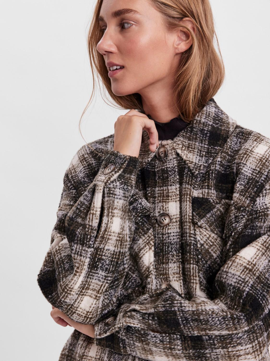 CHAQUETA SOBRECAMISA ABRIGO CUADROS VERO MODA VM LUNA