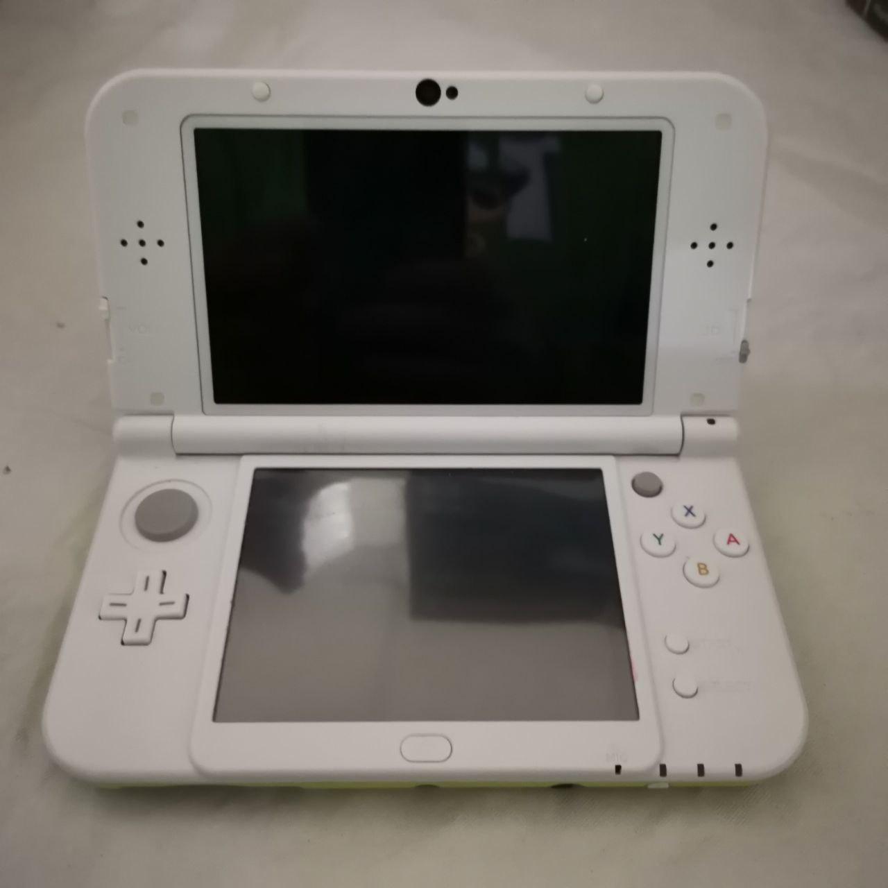 NEW 3DS XL (ANIMAL CROSSING)