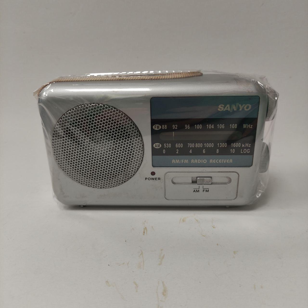 RADIO SANYO (RP 2002)